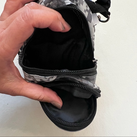 Linkswalker LSU Camo Grey Mini Day Pack NWT B#25 - Picture 5 of 12